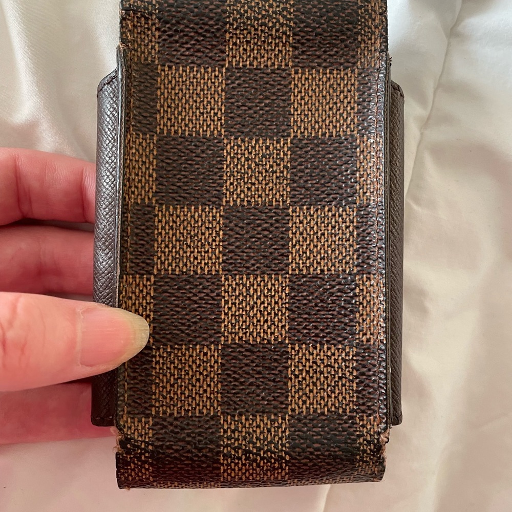 Authentic Louis Vuitton Damier Lipstick or Cigarette case - Picture 2 of 9